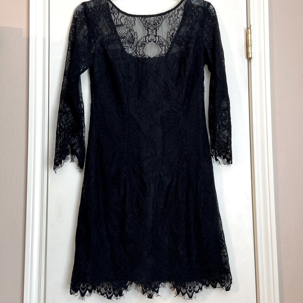 BB Dakota Black Lace Quarter-Sleeved Dress - Size 4